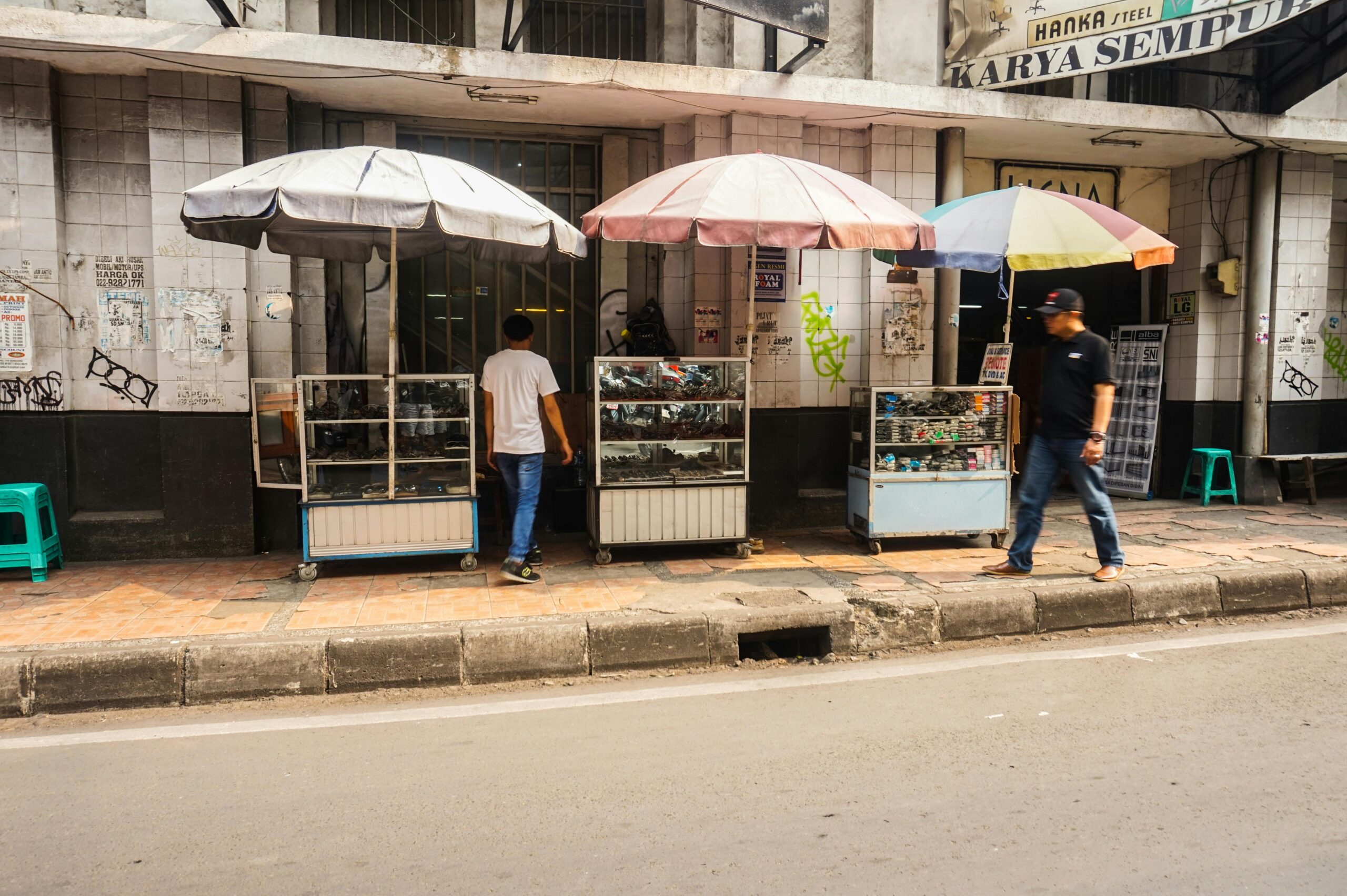 pexels muhammad ilman akbar 272936 2693356